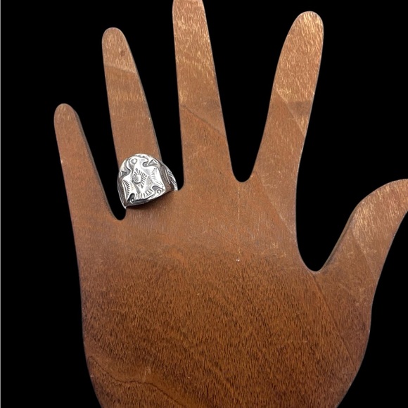 Navajo Bell Trading Style Fred Harvey Sterling Silver Thunderbird Ring 8 - Picture 5 of 7